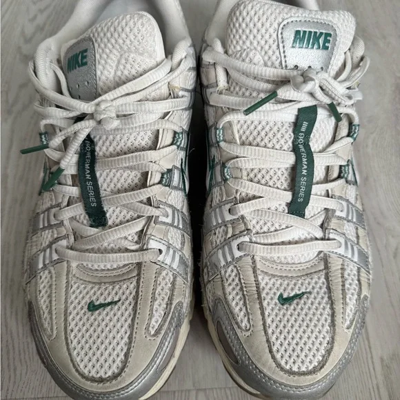 Nike P-6000 White and Dark Green Running Shoes - Picture 5 of 7
